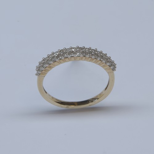 9ct Gold Diamond Ring